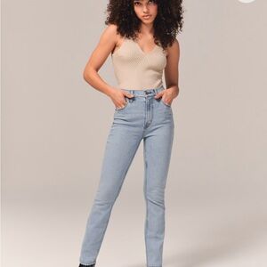 Abercrombie 90’s slim straight ultra high rise jeans